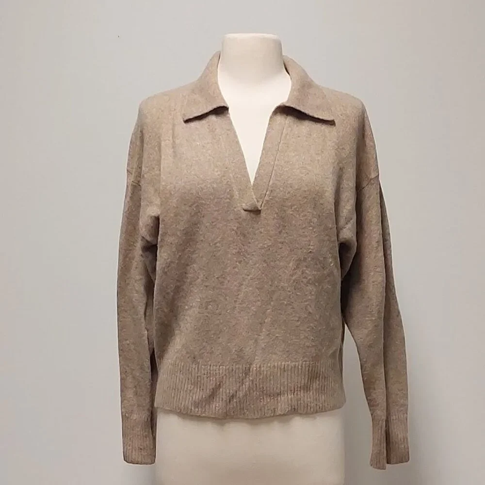 J. Crew Cappuccino Tan Wool-blend Polo Collar V-Neck Sweater Size XS/S - Picture 2 of 10